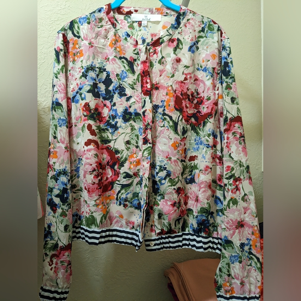Floral Button-Up Blouse M By Marled. Size Large